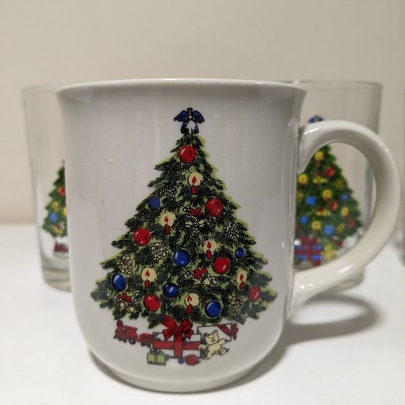 Christmas By Carlton 14 ounce Old-Fashioned Cocktail Glasses and Mug (Set of 40 - Picture 2 of 7